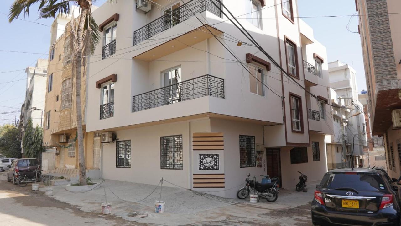 Al Rasheed Apartments Second Floor Apartment Karatschi Exterior foto